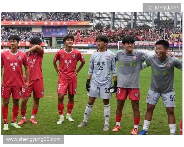 苏超盐城迎战苏州两地球队正面交锋谁能笑到最后