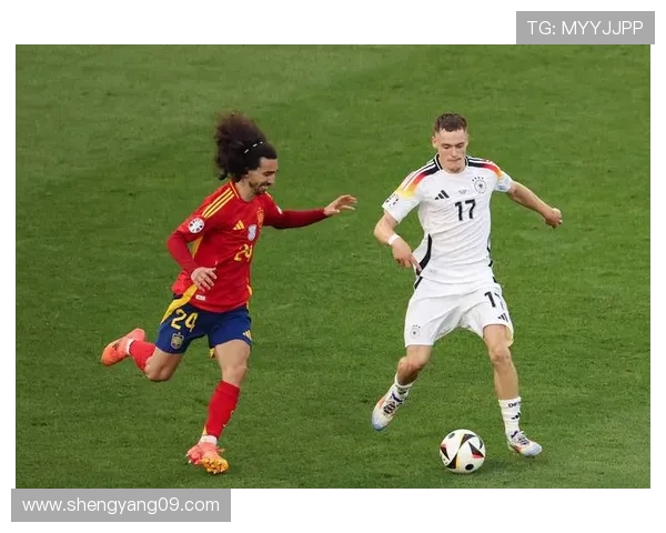 全球网坛焦点赛事再掀高潮新星崛起老将回归赛场风云再起引热议声