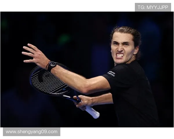 网球新星崛起 力压群雄夺得ATP世界排名第一创历史纪录 网球新星崛起 力压群雄夺得ATP世界排名第一创历史纪录